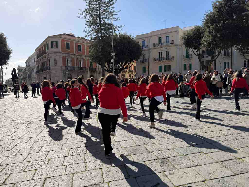 flashmob piazza duomo one billion rising