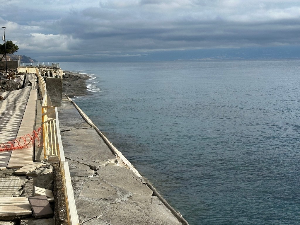 litorali dopo ciclone harry