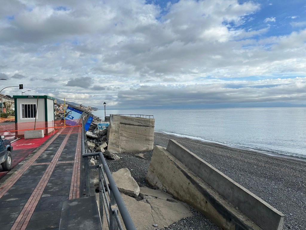 litorali dopo ciclone harry