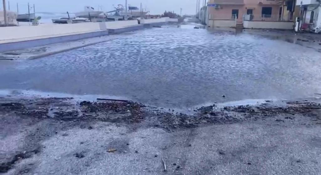 mareggiata messina tirrenica