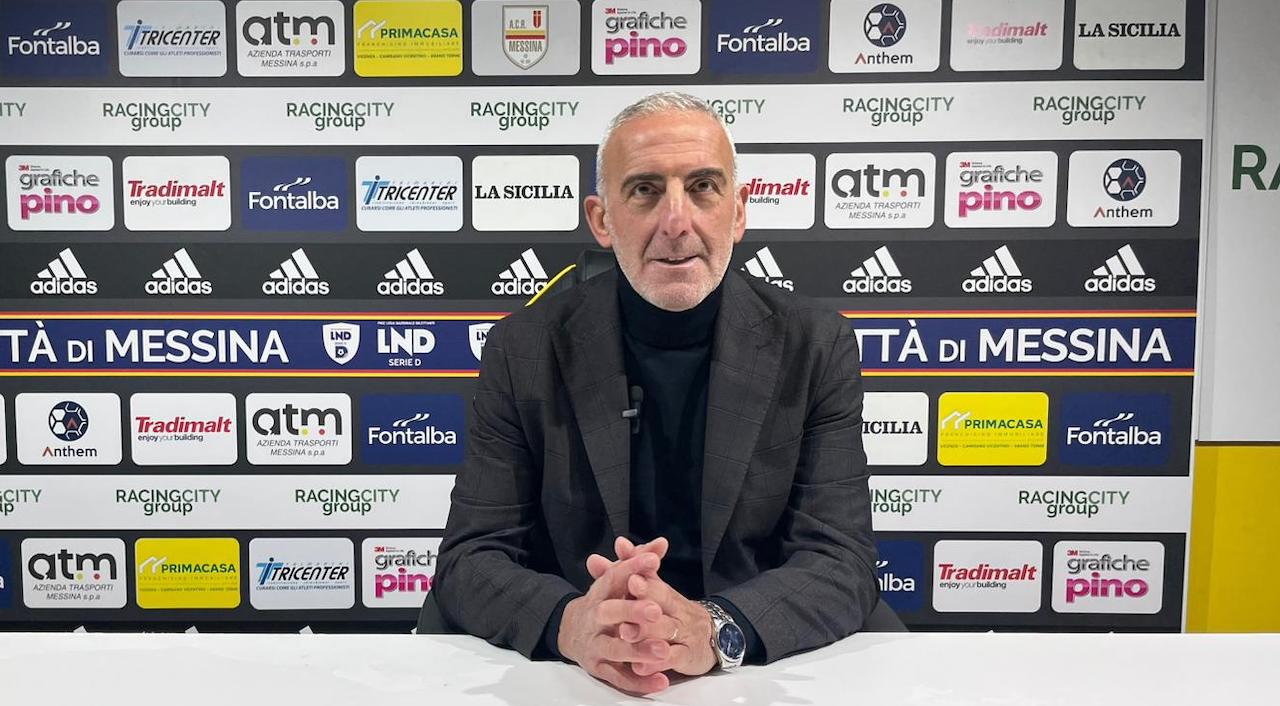 L allenatore del Messina Vincenzo Feola durante la vigilia