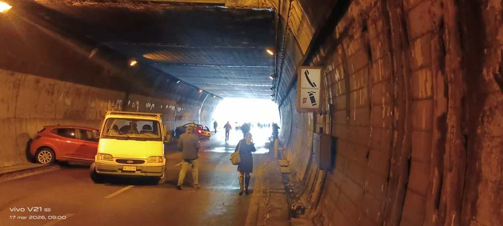 Maxi tamponamento in galleria e autostrada paralizzata tra Rometta e Milazzo