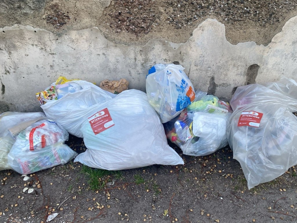 rifiuto non conforme