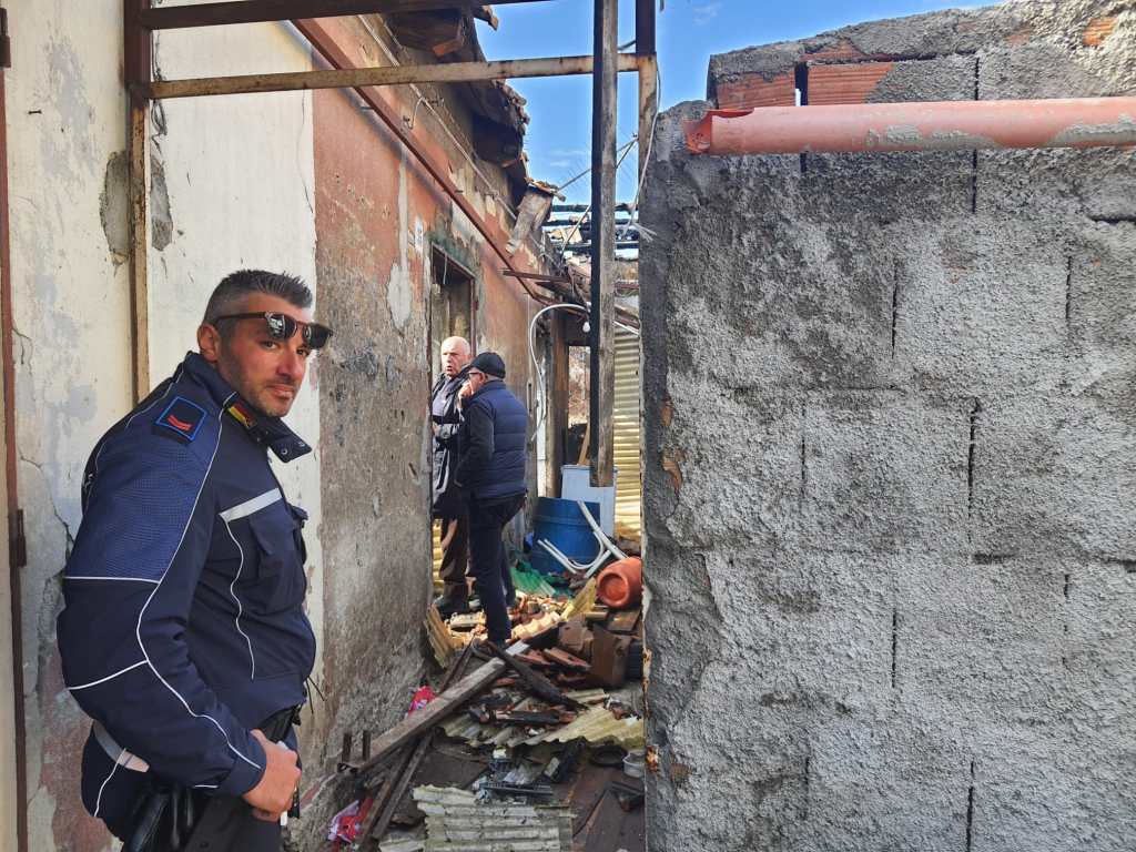 Incendio rione Taormina