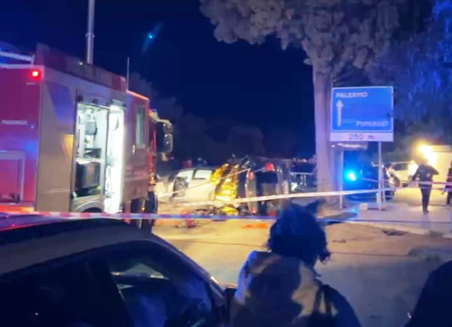 tragedia ss 113 ci sono vittime