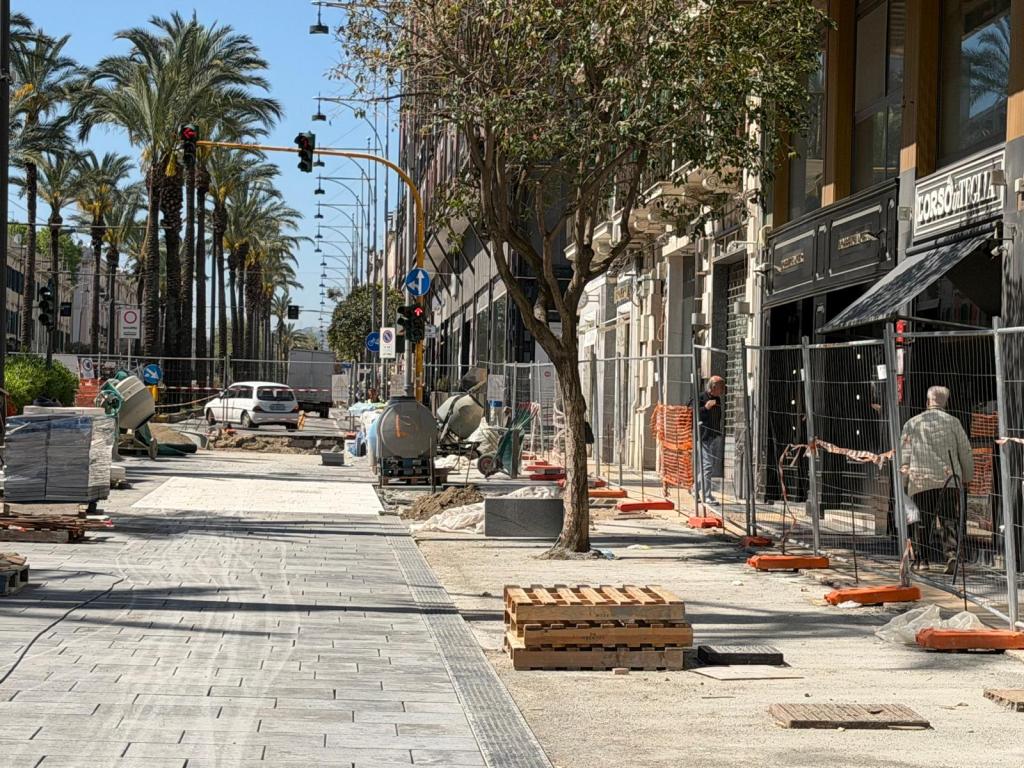 lavori isola pedonale viale san martino