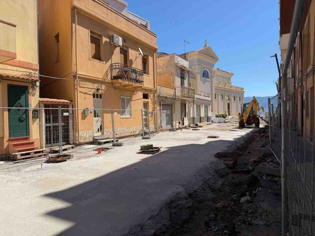 torre faro nuova pavimentazione
