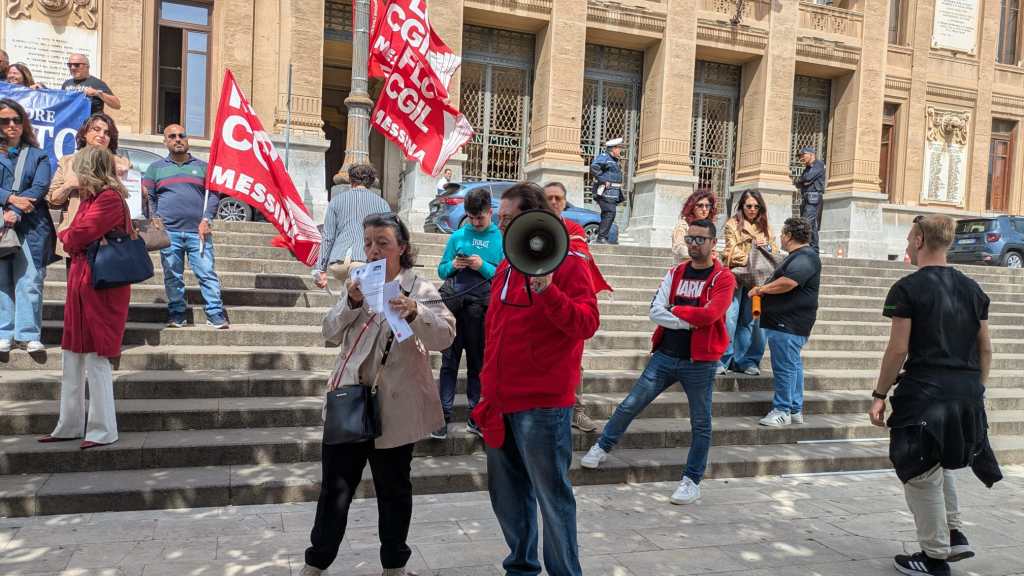 Sciopero Flc Cgil a Messina contro la riforma degli istituti tecnici