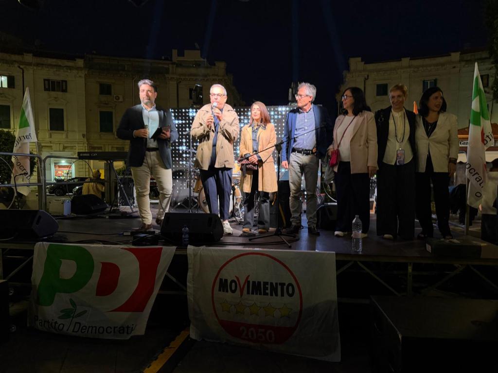 Antonella Russo comizio finale, assessori designati