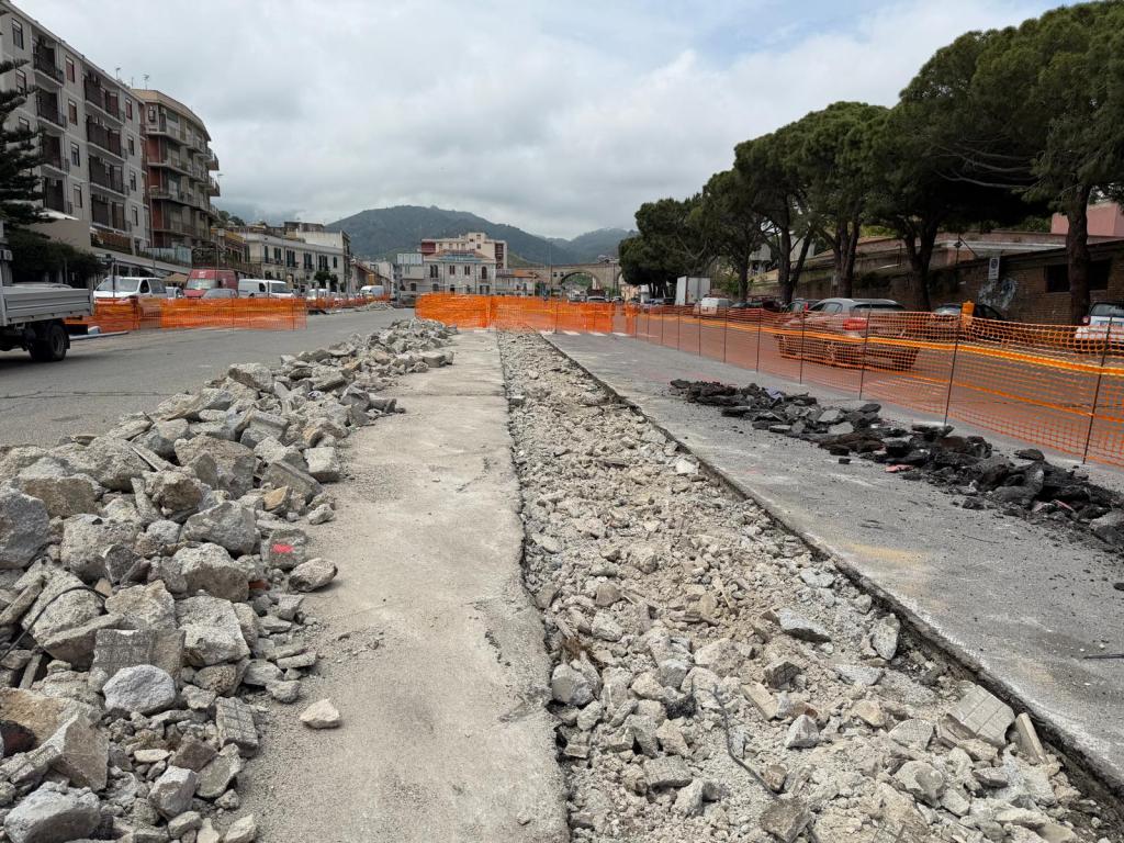 lavori parcheggio europa ovest