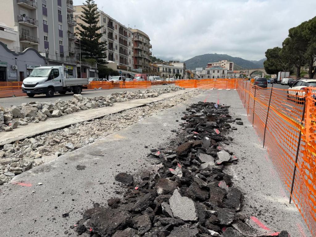 lavori parcheggio europa ovest