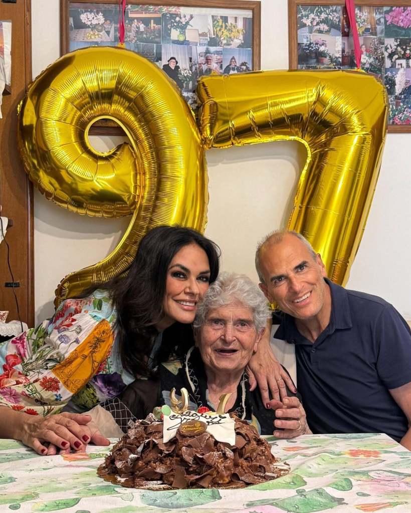 Cucinotta festeggia i 97 anni della madre a Messina
