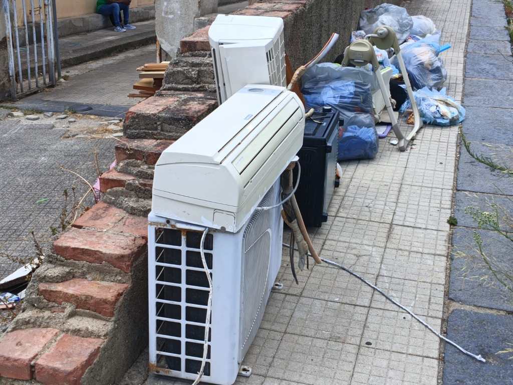 Discarica in via Calapso 4
