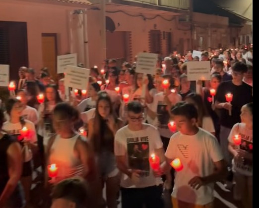 corteo giulia 2