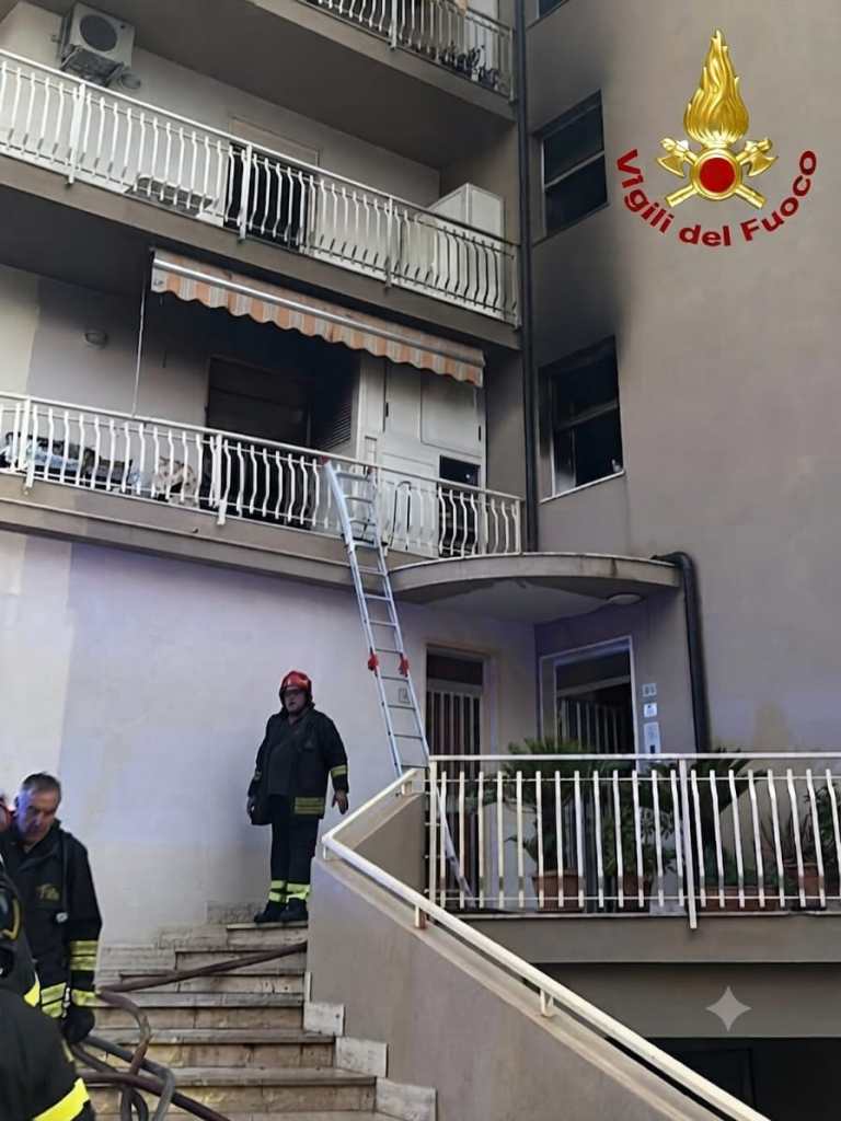 forte esplosione per perdita di gas a Santa Teresa