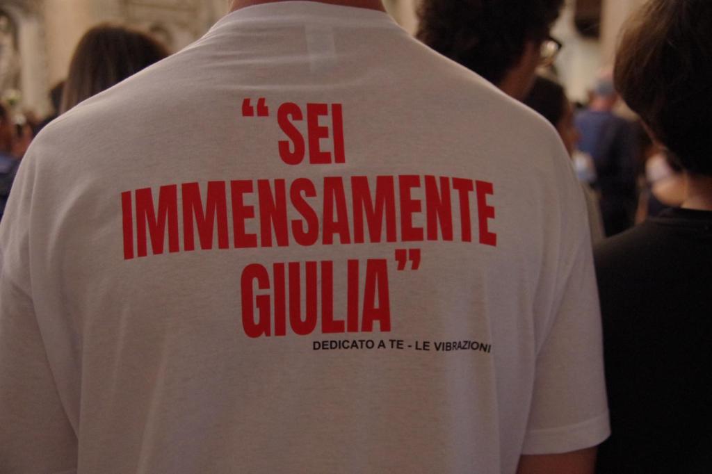foto maglietta