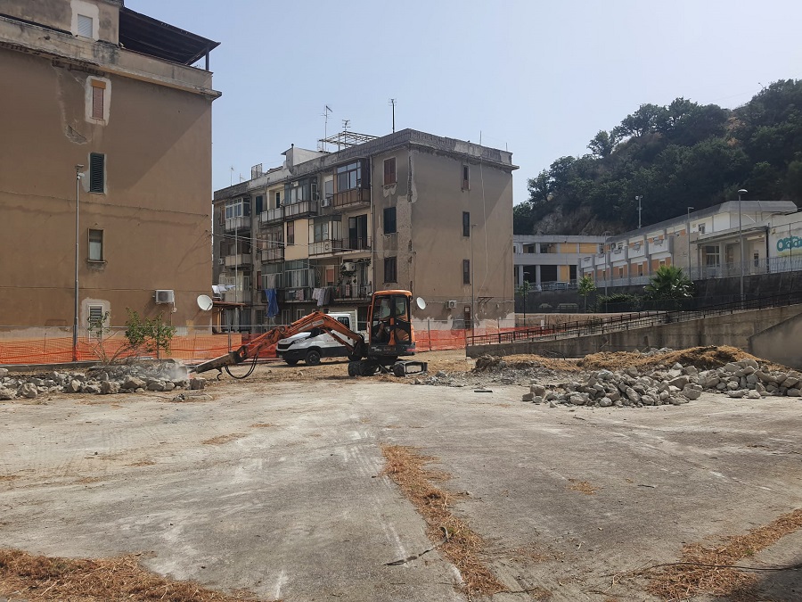 ruspa anfiteatro 2