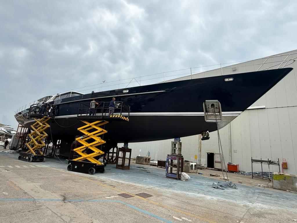 Lavori allo yacht Cattiva I