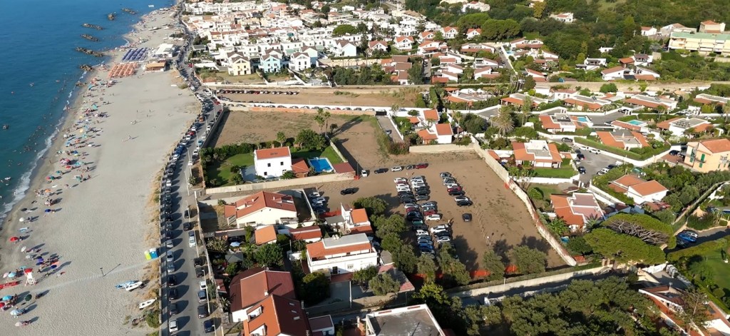 parcheggio rodia 11