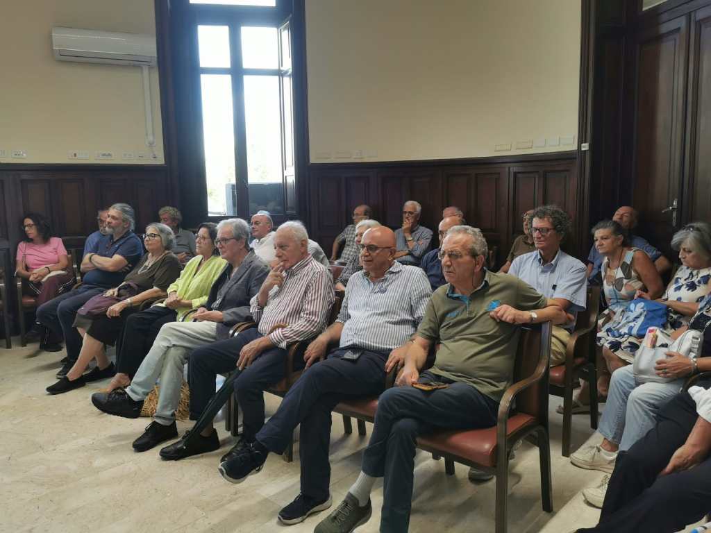 Incontro Invece del ponte