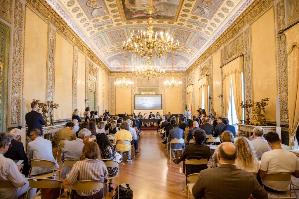 Presentazione Logos Parole dal Mediterraneo.jpg