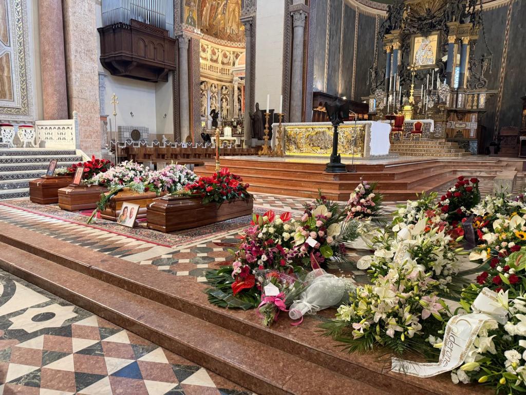 funerali famiglia leone 1