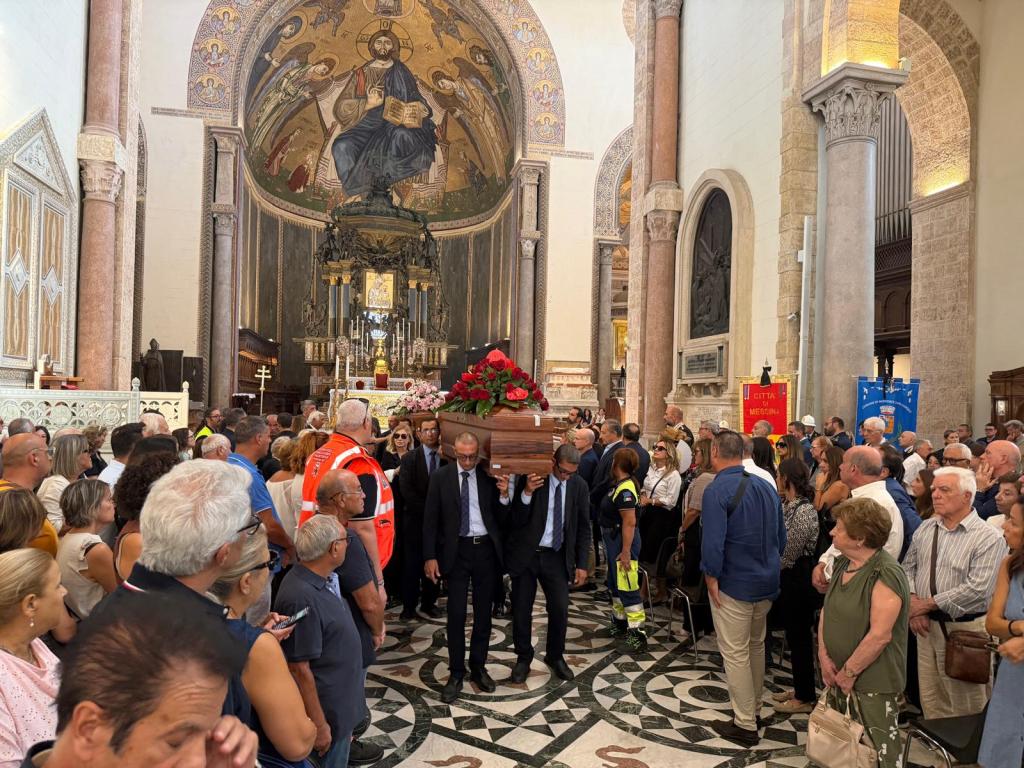 funerali famiglia leone 14