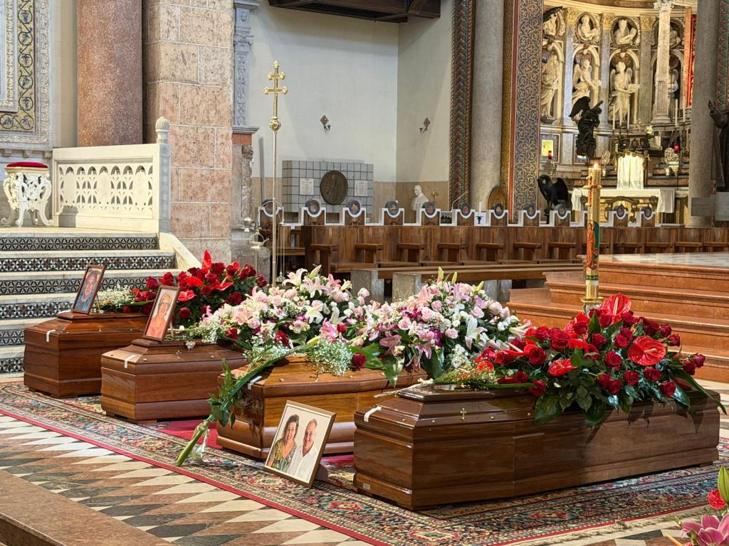 funerali famiglia leone 2