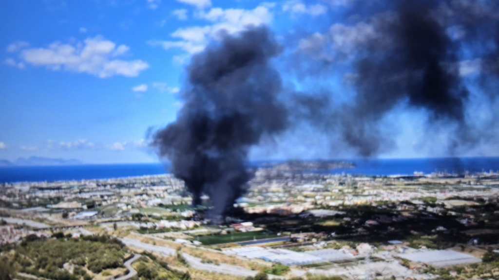 incendio vivai del mela 2