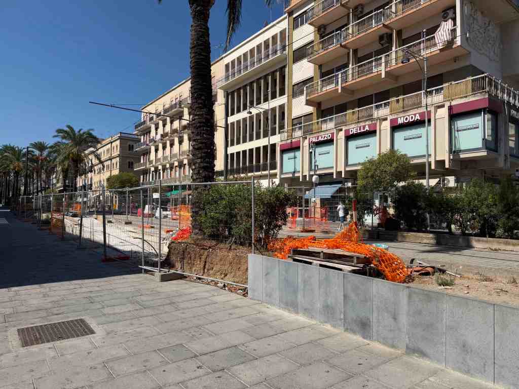 lavori viale isola settembre 1