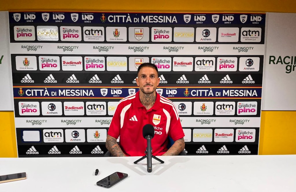 manuel sarao attaccante acr messina